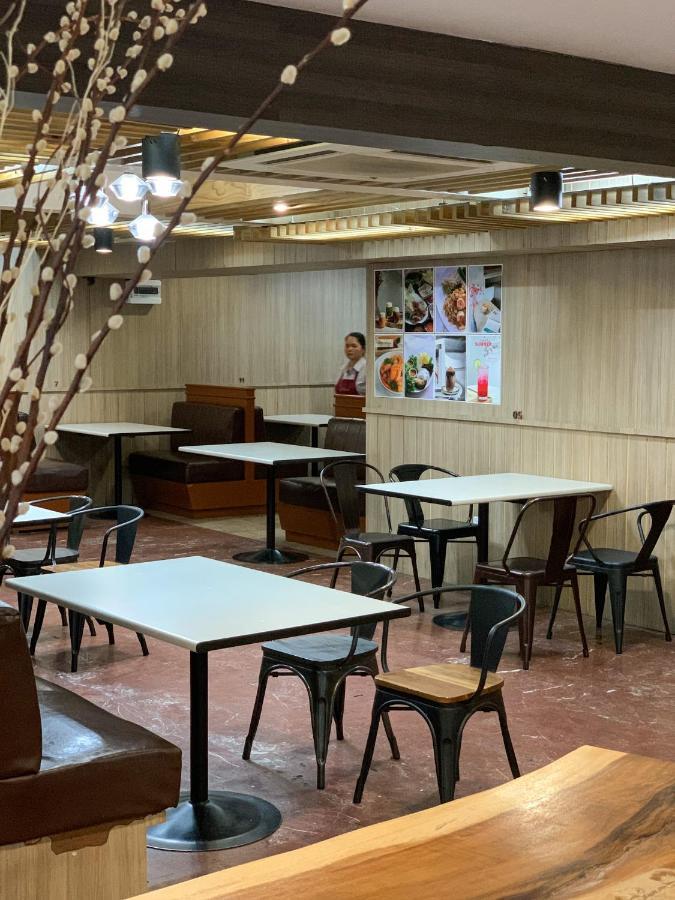 Watana Hotel Bangkok Zewnętrze zdjęcie